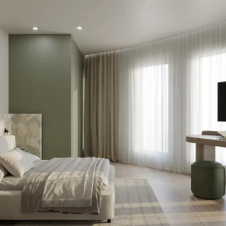 Trius Hotel